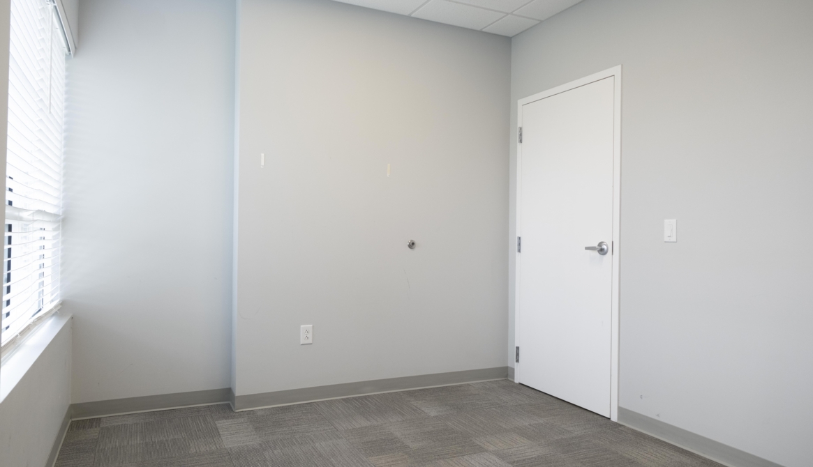 9729 Northeast Pkwy Suite 500 8